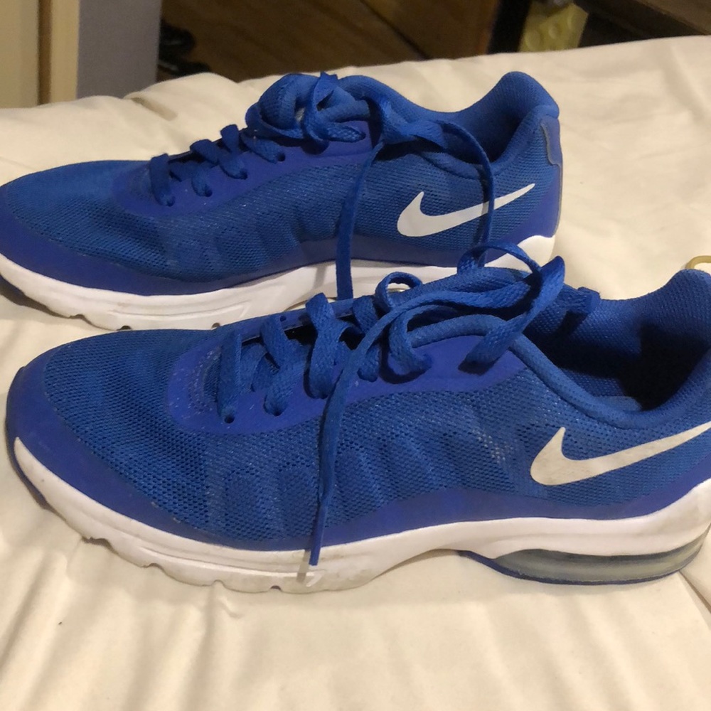 Blue Nike air  max